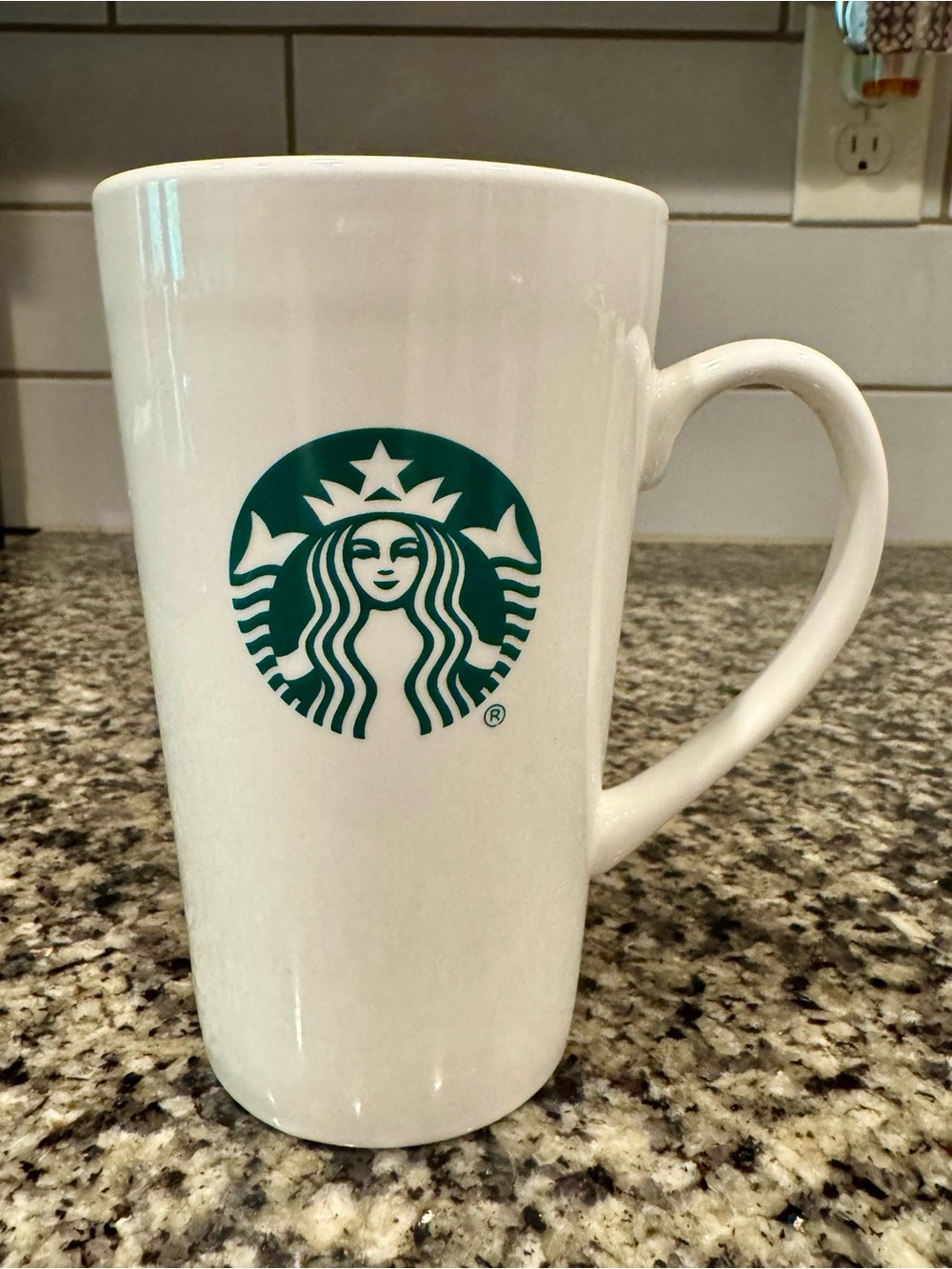 Starbucks Travel Mug 14 oz. Cup w/ Handle & Cream Lid, White w/ Green Siren Logo